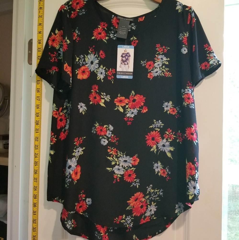 Chelsea & Theodore Swing Blouse